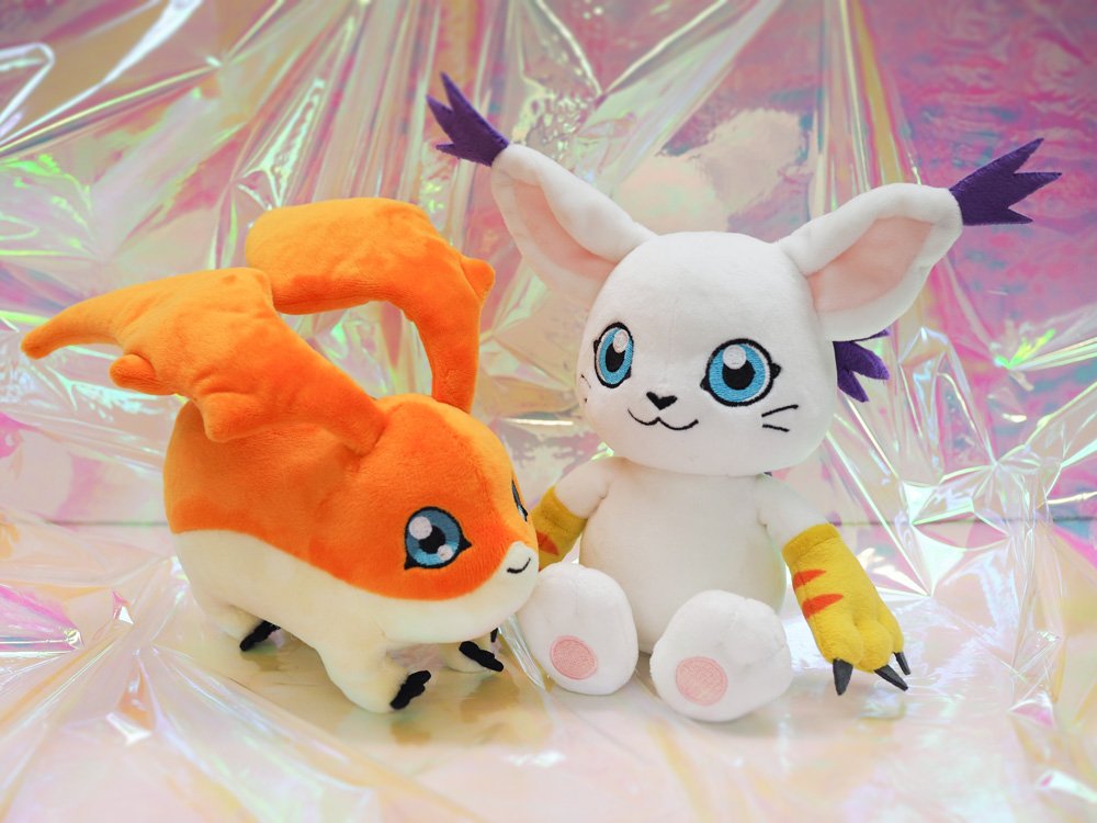 三英貿易株式会社 No Twitter 商品紹介 デジモンアドベンチャーぬいぐるみ パタモン テイルモン 売価 パタモン 1600円 税抜 テイルモン 1800円 税抜 サイズ パタモン W9 D14 H13cm テイルモン W15 D12 H18cm デジモン パタモン テイルモン 三英貿易