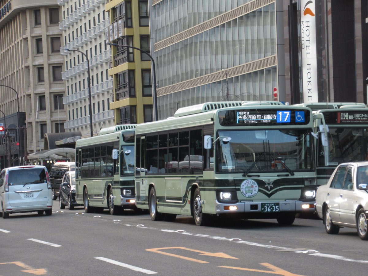 昨日@TatsukiSuzuki さんたちと会う前とわかれてからは新車狩りしてきました