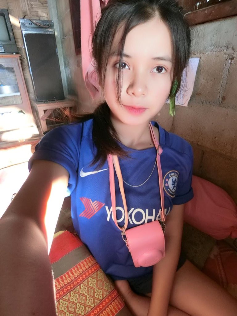 ເດັກລາວມັກສີ້ (@bkl28104649) on Twitter photo 