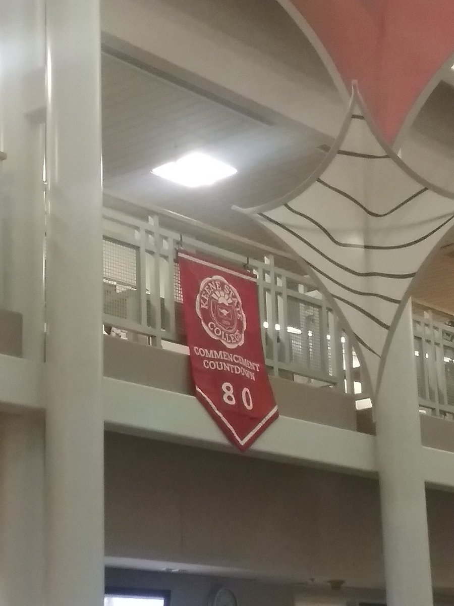 kjobio96's tweet image. Graduation in 80 days. Even the banner is surprised! #KSCBio 😮