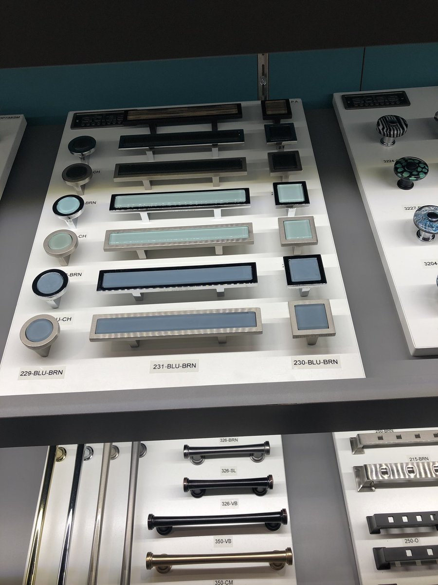 SagentBuilders's tweet photo. Love the new hardware!
Everyone needs a little bling #SagentBuilders #NARIchicago #KBIS2019 https://t.co/zd7U6GNzuL