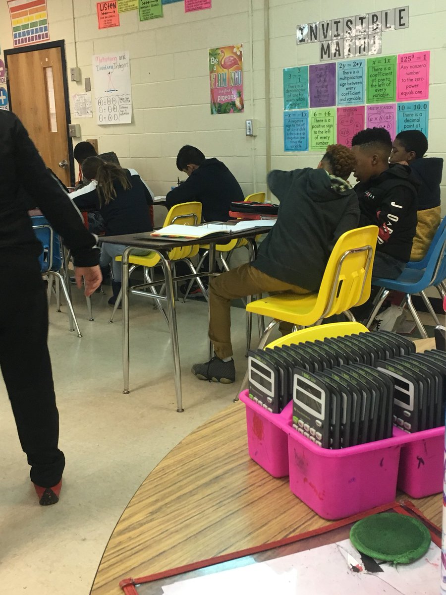 MrsEdMath's tweet photo. Everyone is engaged, and having on topic #math conversations, that’s what you call a proud teacher moment! @DMSNNPS https://t.co/7DGm1vcXjL