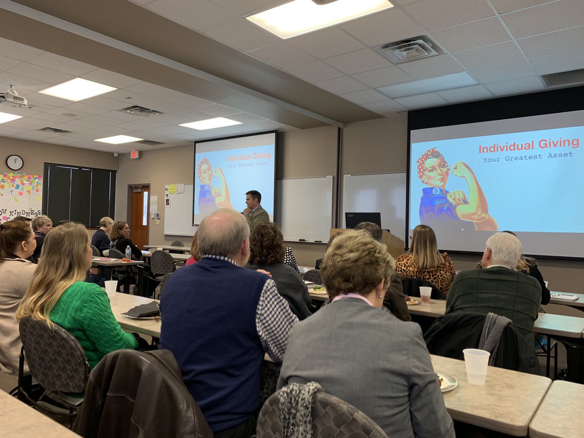 AFPNWA's tweet photo. .@mikerusch with @PureCharity thank you for your insightful presentation about Individual Giving this afternoon.  Donor retention is 🔑! https://t.co/t6jaHMRPGj
