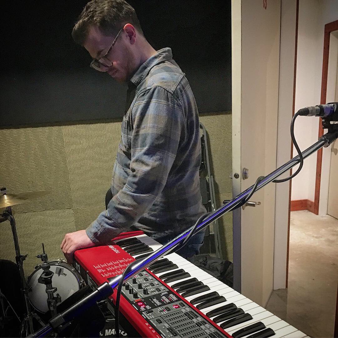 NoIslandBand's tweet photo. Last night was a good night. Nice to blow the dust off some old tunes together. #music #vancouver #canada #vancouvermusic #yvrmusicscene #yvrmusic #vanmusic #vanmusicscene #eastvan #drums #guitar #keys #saxophone #sax #rock #canadianmusic #canadianrock https://t.co/C7AK0CgPWL