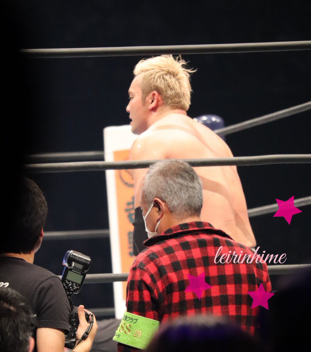 leirinhime's tweet image. オカダくんとファレくん♪
ファレくんは陸軍がお好きなのだろうか？😌
2.11大阪エディオンアリーナ

#オカダカズチカ 
#RogueGeneral 
#BadLuckFale 
#njpw 
#njnbg