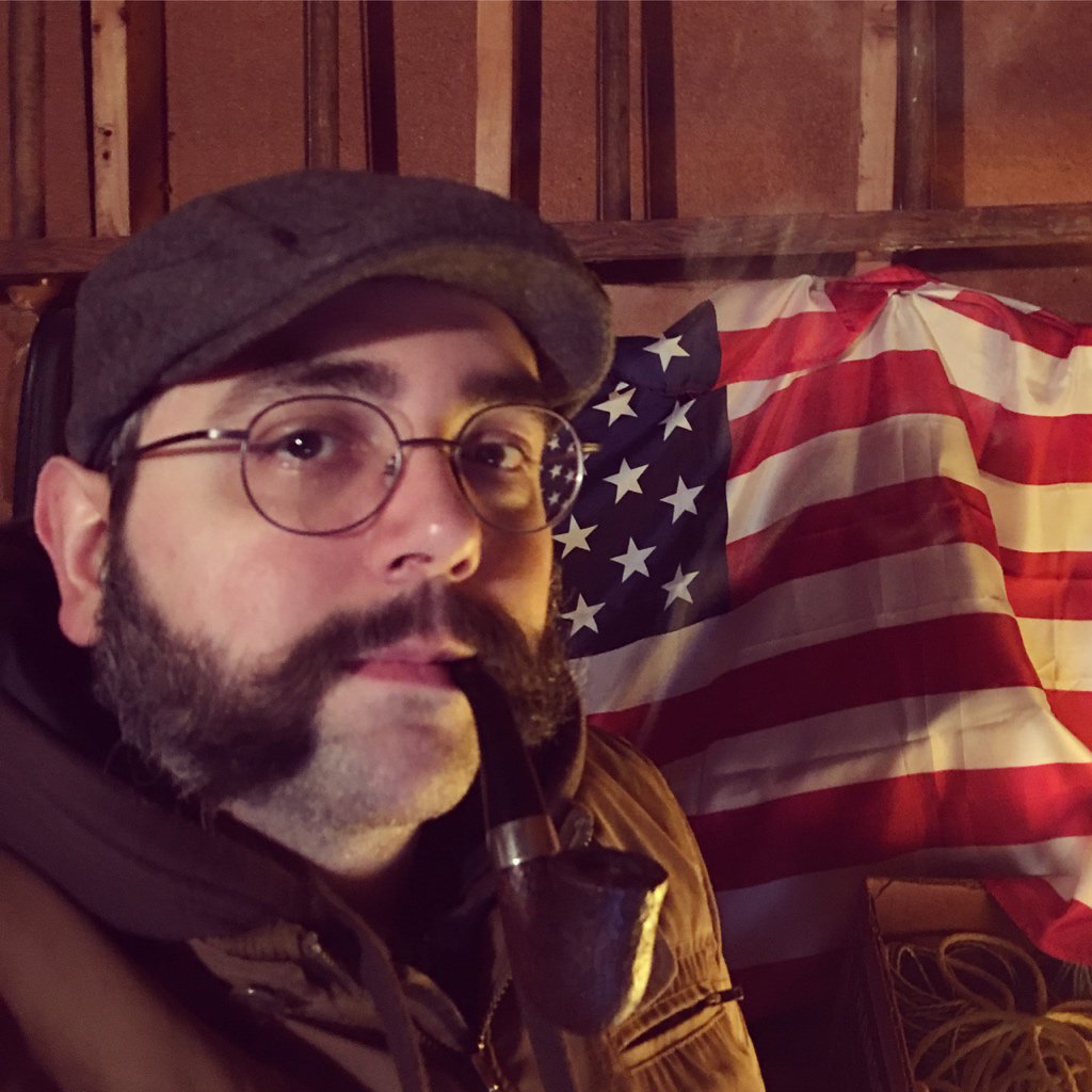 the_badgerpiper's tweet photo. Happy International Pipe Smoking Day everyone! Celebrating with a bowl of C&amp;D’s Exhausted Rooster in my Peterson 05. Pleasant smokes to all the pipers out there. ~\U #ipsd #ipsd2019 #pipesmoking #pipetobacco #cornellanddiehl #petersonpipes https://t.co/LTrFW2gmLC
