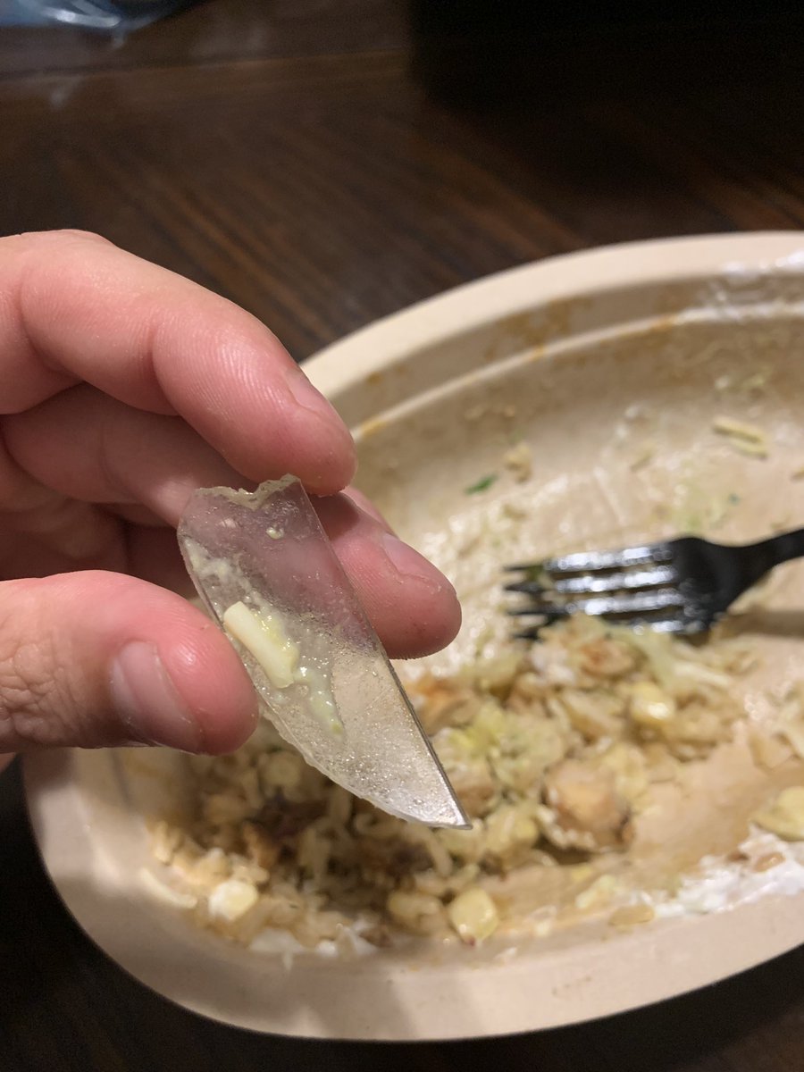 Huge fan of chipotle but I can’t even make this up, look what I found in my bowl.. <a href="/ChipotleTweets/">Chipotle</a>