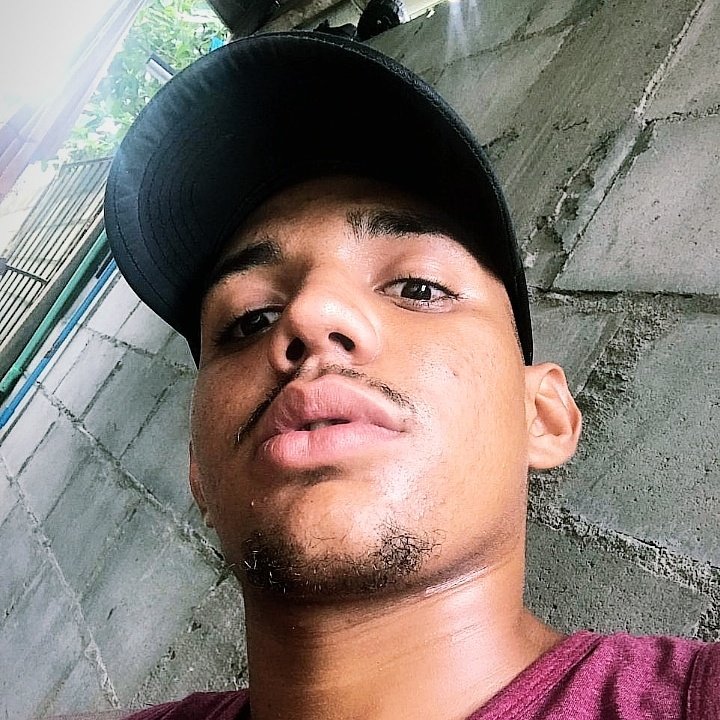 Sanchees10's tweet image. #NewProfilePic