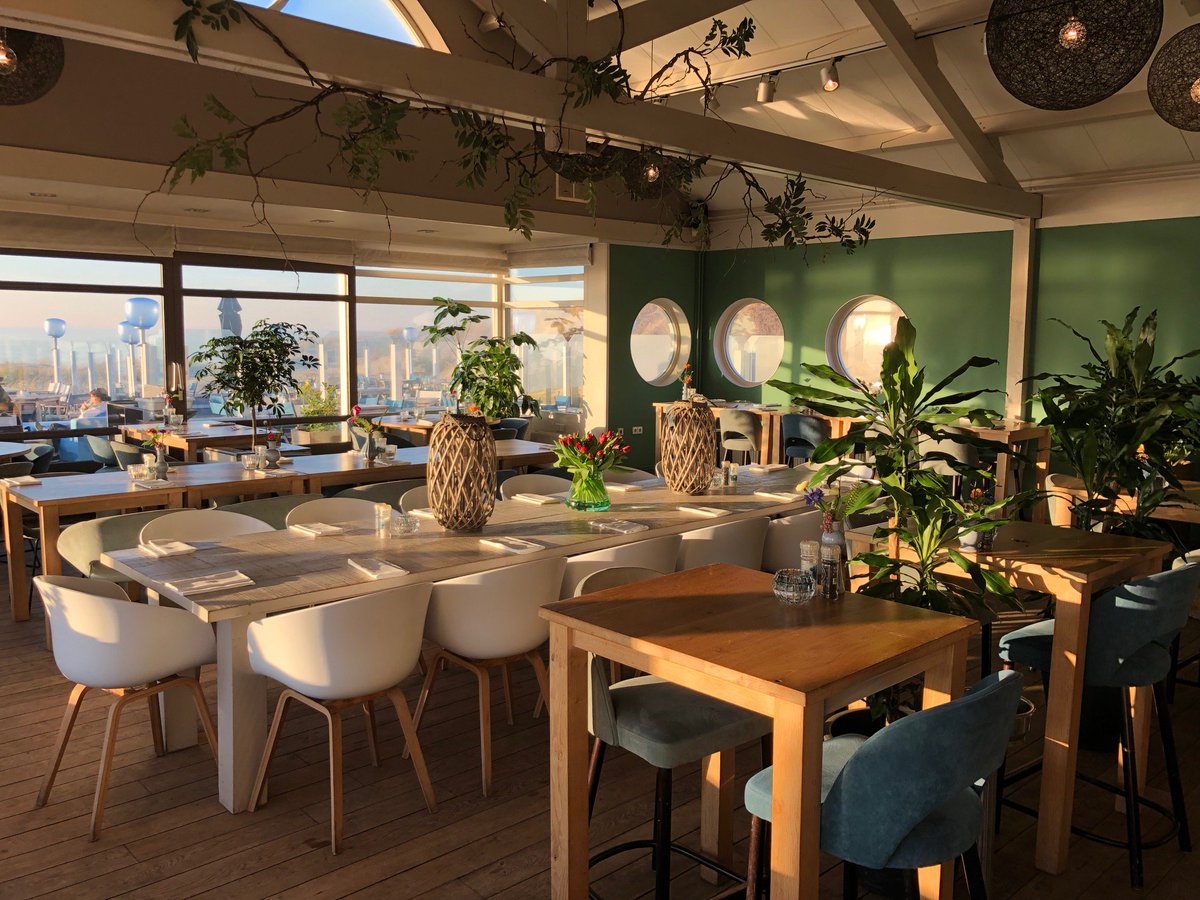 Niet alleen ons restaurant is weer lenteproef, maar ook onze openingstijden: 7 dagen per week geopend voor zowel lunch als diner 🍽🥂

Reserveren? Dit kan gemakkelijk online: zuiderbad.nl/online-reserve…