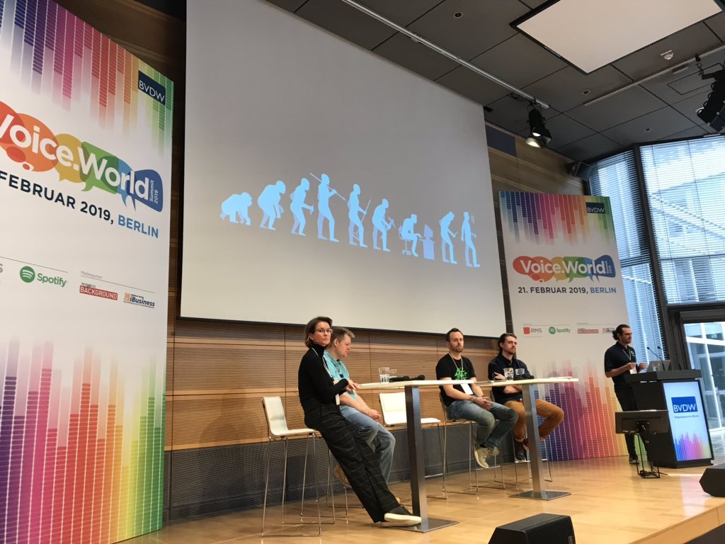 Sprachsteuerung macht den Menschen wieder zum aufrechten Lebewesen #alexa <a href="/amazon/">Amazon</a> Rafael Miranda #bvdw #digitalexperten