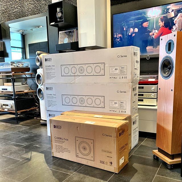 AudioVenue's tweet image. Kef THX in-wall speakers arrived, our installation team will be busy next week.  #kefspeakers #inwall #inwallspeakers #custominstallation #bespokeinstallation #homecinema  #kef ##proacspeakers #d30rs  #proac #speakers #luxuryspeakers #musicalfidelity #nu… ift.tt/2SQMlQb