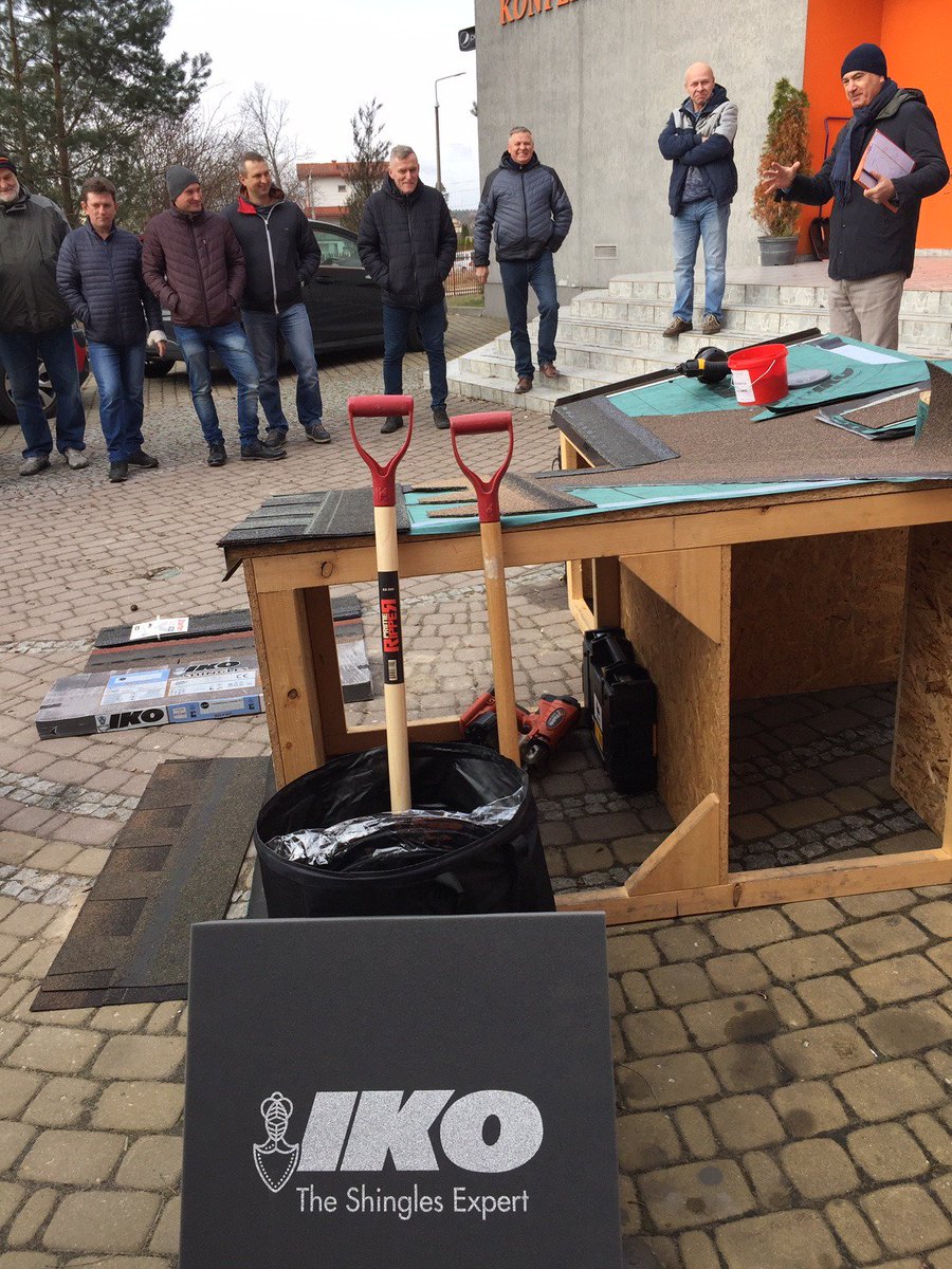 Day 4 of our IKO Roadshow in Poland - cold, but sunny Bialystok with our distributor Perfect. Thank you for all roofers, who paid us a visit today!! 
If you want to join us, let us know and we will tell you in which cities: lnkd.in/e8V8XsR #roofers #shingle #training