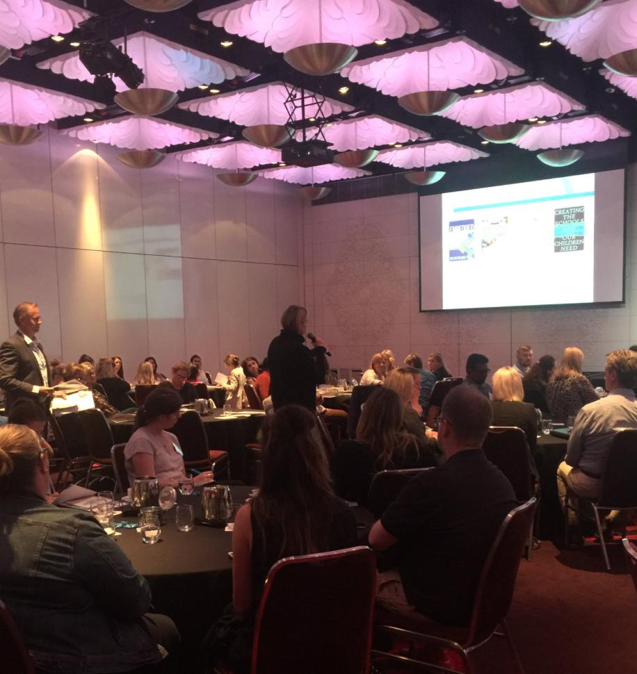 BronRyrieJones's tweet photo. Thrilled that Neil McDonald, CEO of @QELIedu, asked me to thank @dylanwiliam for a great day - one in which formative assessment was framed as a moment-to-moment everyday practice of teachers. #decisiondriven #data #information #formative #assessment https://t.co/z2PINMZeNj