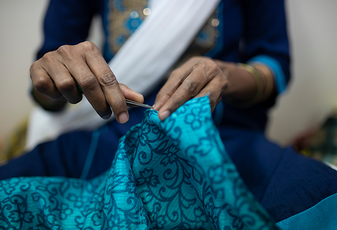 AmazonNews_IN's tweet photo. 'I was a sari' is a sustainable fashion brand that has transformed the lives of women artisans by helping them find new skills. Their first embroidery collection was recently showcased at the Lakme Fashion Week. Read more at https://t.co/d9mhA1OeJr
#SkillIndia @NSDCINDIA https://t.co/VOp9afkL7p