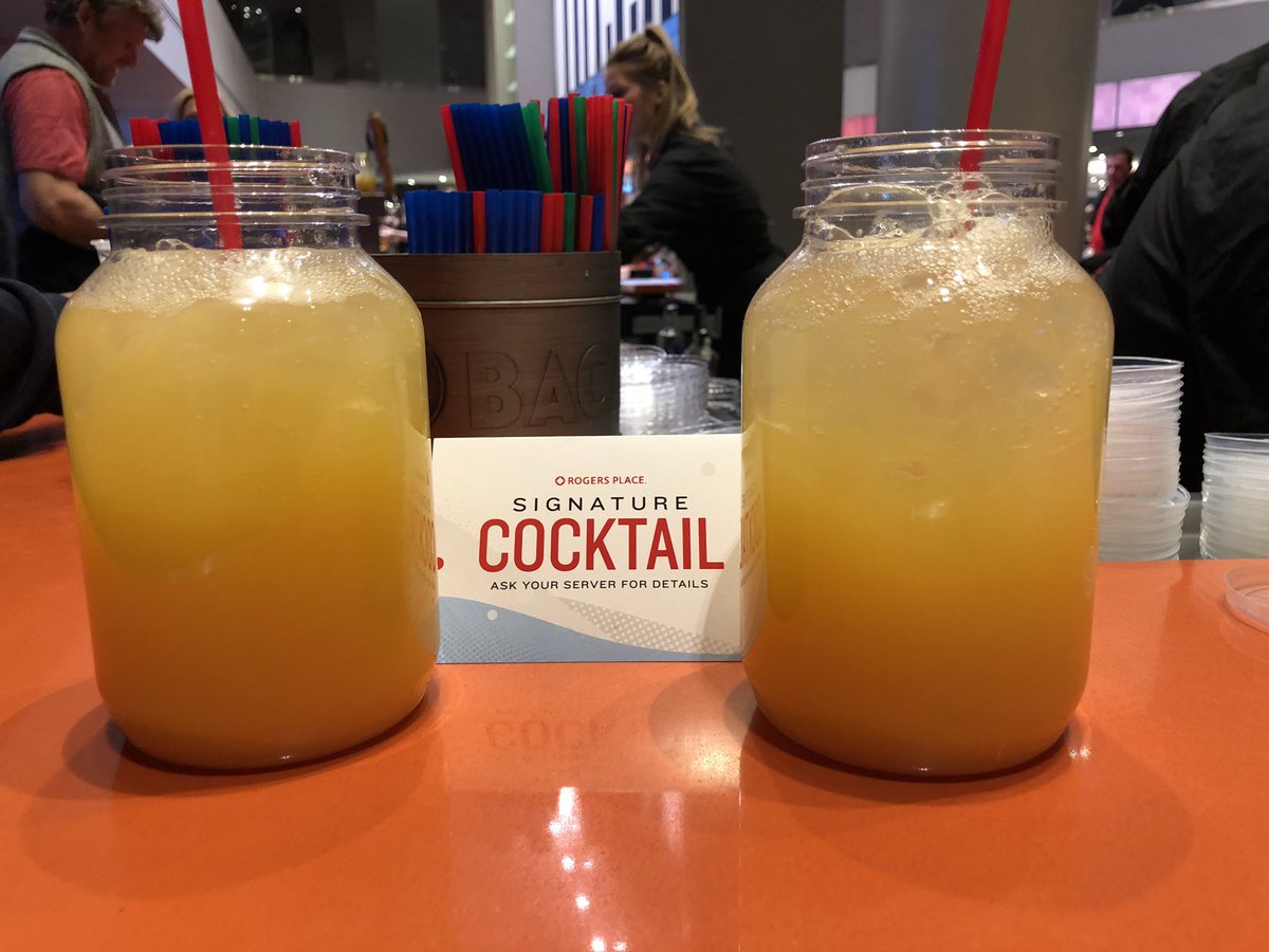 Snoop Dogg concert tonight #amazing #ginandjuice another one off my bucket list! #bucketlist