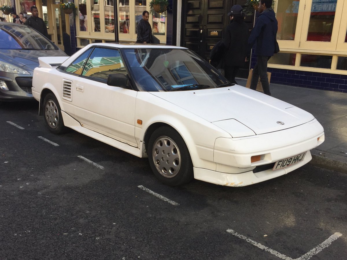 👋🏼<a href="/LienhardRacing/">LienhardBildwerke © ⛽</a> <a href="/GeorgeCochrane1/">George Cochrane</a> <a href="/Bertieschip/">🅵1🆂🅲🅷🅸🅿🅿🅸🅴🇳🇱37K</a>  @CarSnapped <a href="/RussellsTranspo/">RussellsTransport Automotive Logistics Specialist</a> <a href="/CCCuration/">Classic Car Curation</a> @etdweaselk <a href="/HeyTurn/">🔹Hey_Turn🔹</a> <a href="/Snugbucket/">(Parody) Snugbucket</a> <a href="/CJHM_Pictures/">CJHM Pictures-Follow CJHM_Models instead please !</a> <a href="/FAFBulldog/">🇬🇧 Fast & Ferocious</a> <a href="/NoniSturge/">Noni Sturge</a> <a href="/mrjaydeeem/">Jon Male</a> <a href="/bandit4470/">Steve H</a> <a href="/simonscarspots/">simonscarspots</a> 
👀 whilst out &amp; about yesterday in SE London (SE7/SE18)
#MGB #MR2 😍😎😄✌🏼