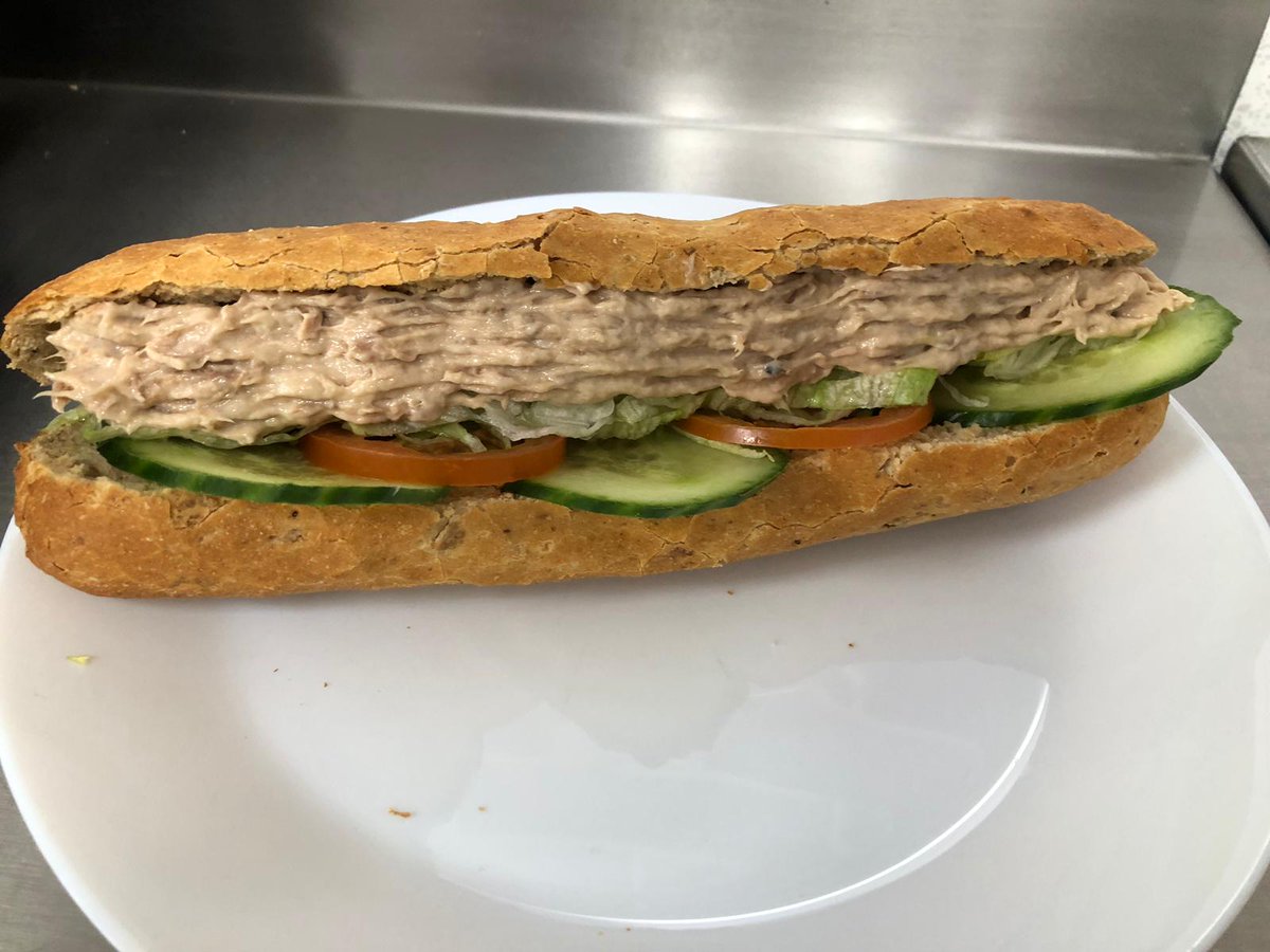Bakebites6's tweet photo. Fresh baked, hand made sandwiches just the way You'd want @bakebites #Bakebites6 https://t.co/RswED0o4zY