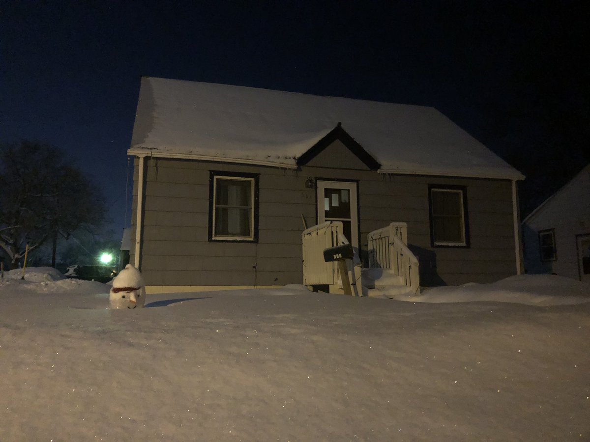 J_NilesSD's tweet photo. #Snowhead update: weโre losing him. Send help. #sdwx https://t.co/CVOAqcc33L