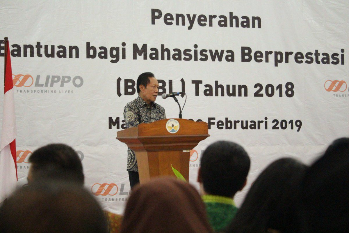 Wa_Wa_Gombal's tweet image. Hebatnya Lippo yg peduli #ristekdikti #mahasiswacerdas #indoensiamaju  #BMBLippo #UNTIDAR