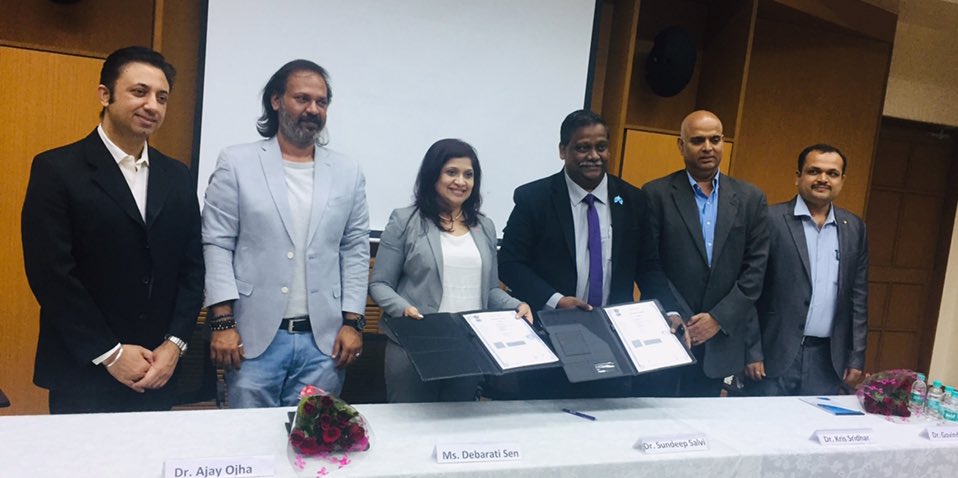 crf_india's tweet photo. And the MOU is signed... glimpses of the same...!! #CRFPune #research #education #copd #asthma @BarneMonica @bhushangirase @Madhuragauri @3M https://t.co/VpxPisqDxb