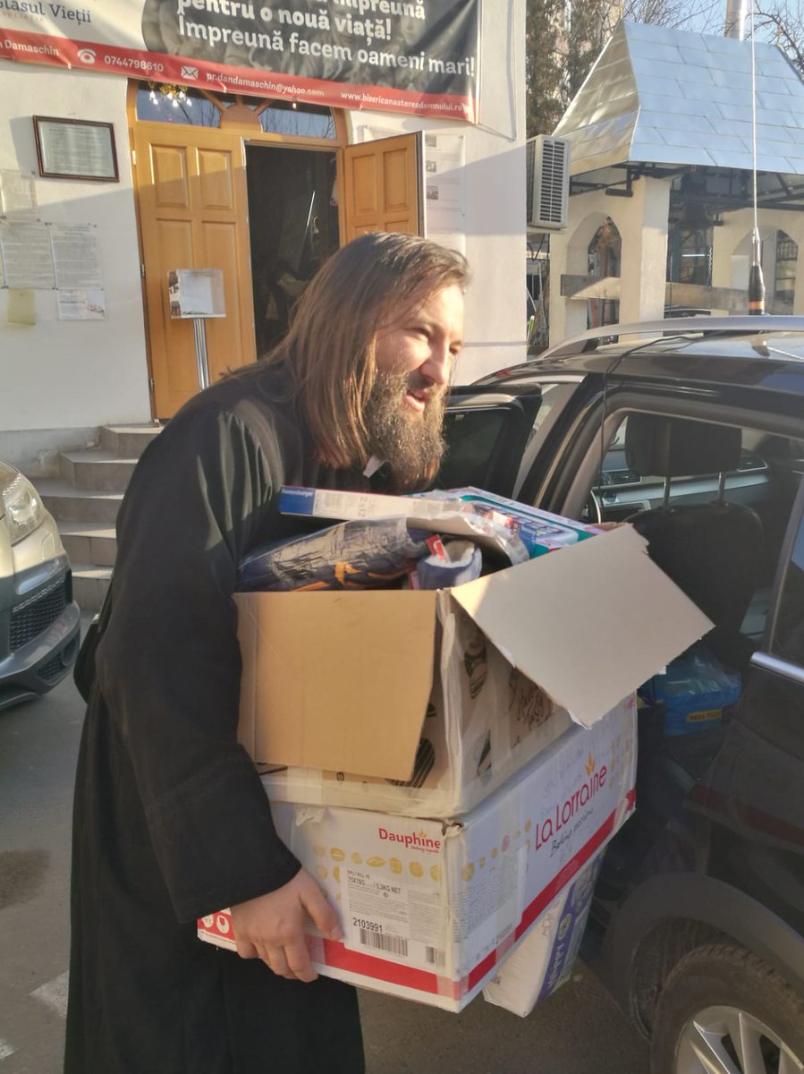 DanDamaschinGLV's tweet photo. Astăzi vizităm cvadrupleții și întreaga echipă a Irinei, apoi mergem la Elena din Neamț să punem la cale planuri de viitor. Toate cu mila Domnului Hristos!#glasulvietii #faptebune https://t.co/wJuds9S4gi