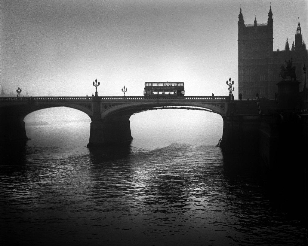 AnneMortier1's tweet photo. London calling...
René Groebli https://t.co/d3ewGR0Nt5