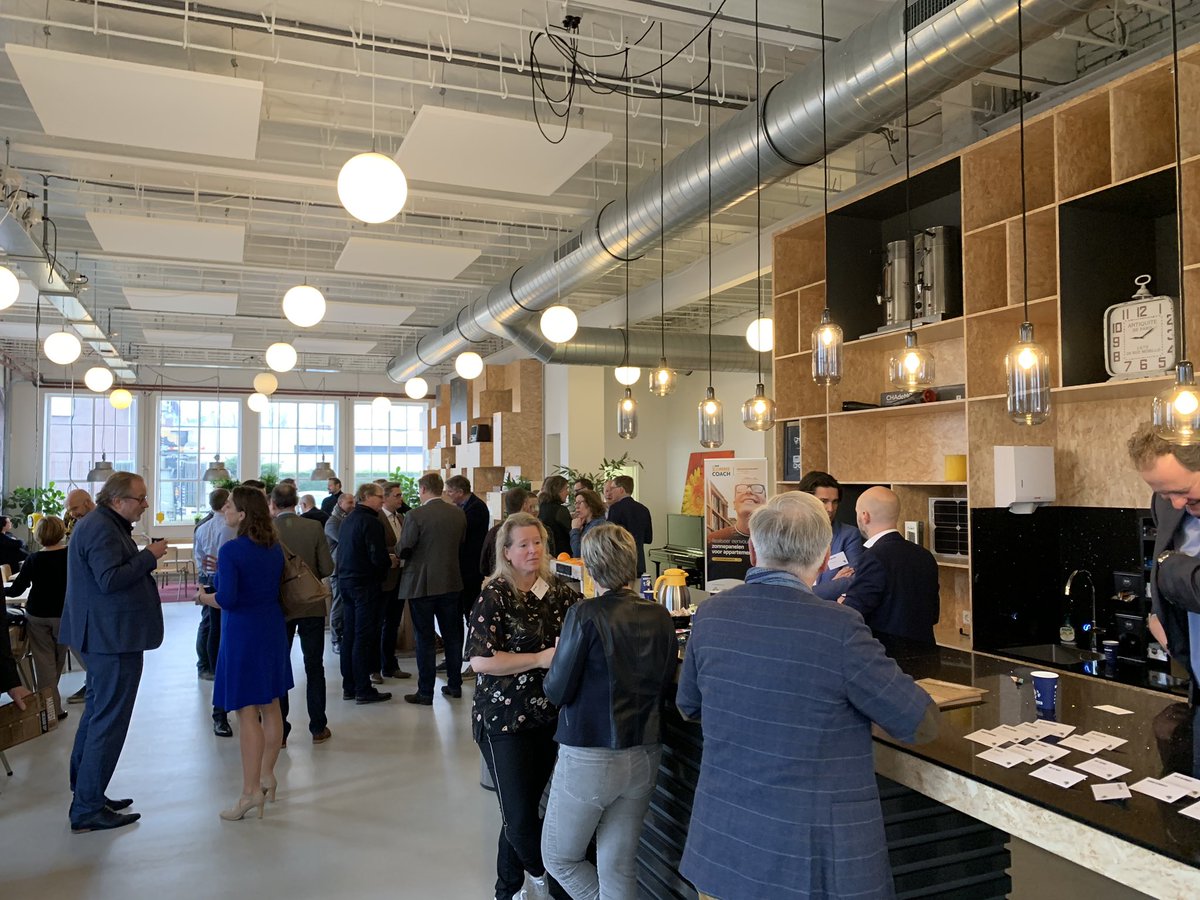 Deze ochtend bijeenkomst ‘gebouwde omgeving’ #klimaatstroomzuid Volg de livestream: youtube.com/watch?v=sLO3kh… #kmidb