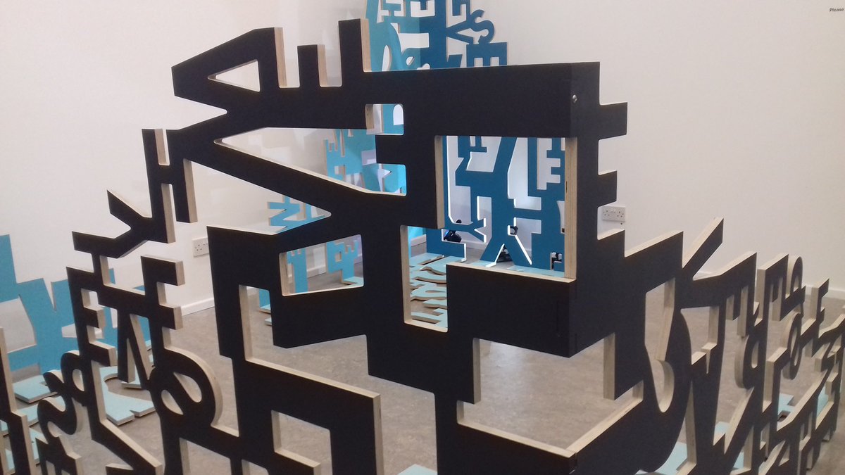 BrianTheScriber's tweet image. Wondrous eve @SalfordMuseum last night in the company of @Emmalloydart &amp;amp; @Art_Across A fab little art sojourn/talk around Emma&apos;s exhibition #beyondthelinear Beautifully worded insight &amp;amp; show...Bravo! Go! #art #text #exhibition #Salford