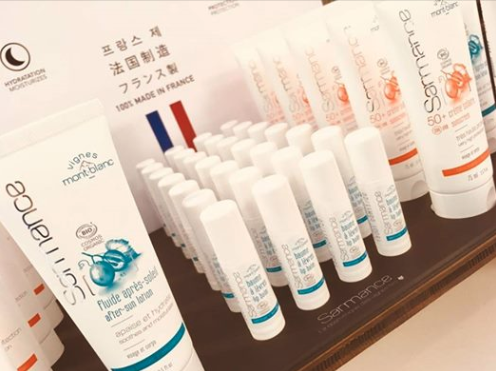 Nos nouveautés solaires 100% françaises et issues de la vigne bio locale ont trouvé leur place dans les boutiques de l'Aiguille du Midi à Chamonix.

L'occasion de découvrir : Notre soin solaire 50+, Notre fluide après-soleil et notre baume à lèvres #chamonix #montblanc #skincare