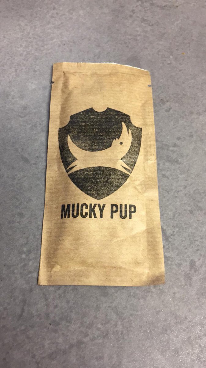 mucky wipes