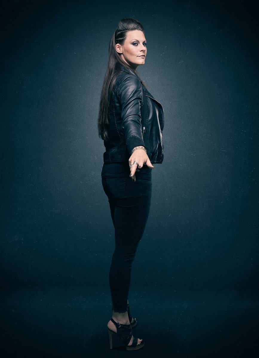 NorthwardBand's tweet photo. Today is a very special day 🥰 It is Floor's 38th birthday today!🎉🎊🎂 Join us in wishing her an amazing day. Happy Birthday @FloorJansen_ ! We hope you have an amazing day and a rocking and healthy year ahead northwards!❤️

#happybirthday #bestwishes #northwards https://t.co/MHE4Osz6xR