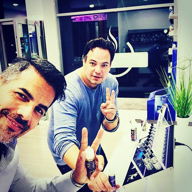 VAPEDEX's tweet photo. Happy Vapedex Customers

#vapeon #vaping #vapelife #vapedaily #vapesociety #vapecommunity #vapor #vape #vapefriends #ecigarette #atomizer #electroniccigarette #vapebattery #vapeing #eliquide #rta #vapeking #buhar #magkit #voopoo #vaperetail #vapelangkawi https://t.co/1O1FgT3tWA