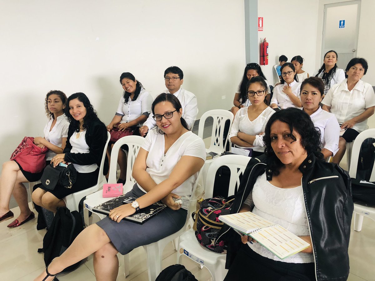 Pr_midhuart's tweet photo. Director de Educación de la #UPSur Mg. @abelapazar expone en la #AsambleaMagisterialMOP #AEAMOP #MasQueEnseñanza @EnzoChavez @prertonkohler @pastortedwilson https://t.co/6Gu0HTQroX