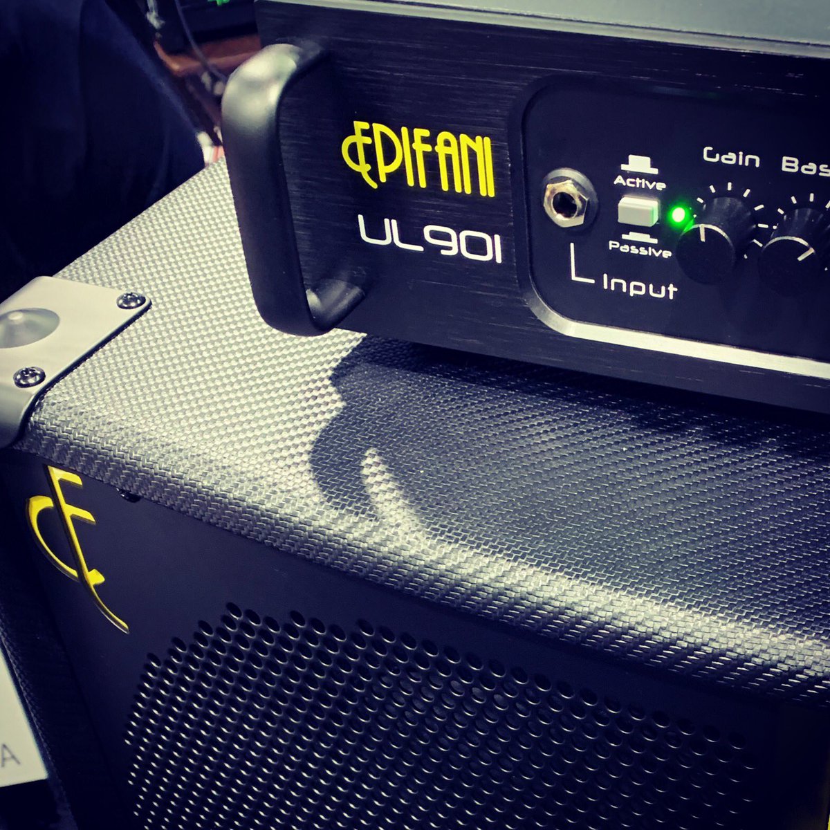 EpifaniAmps's tweet photo. In stock, ready to rock. The NEW UL 901 bass amp. https://t.co/K9f8e9aNyi #bass #bassamp #bassist #bassplayer #ul901 https://t.co/X9mYfGPwNP