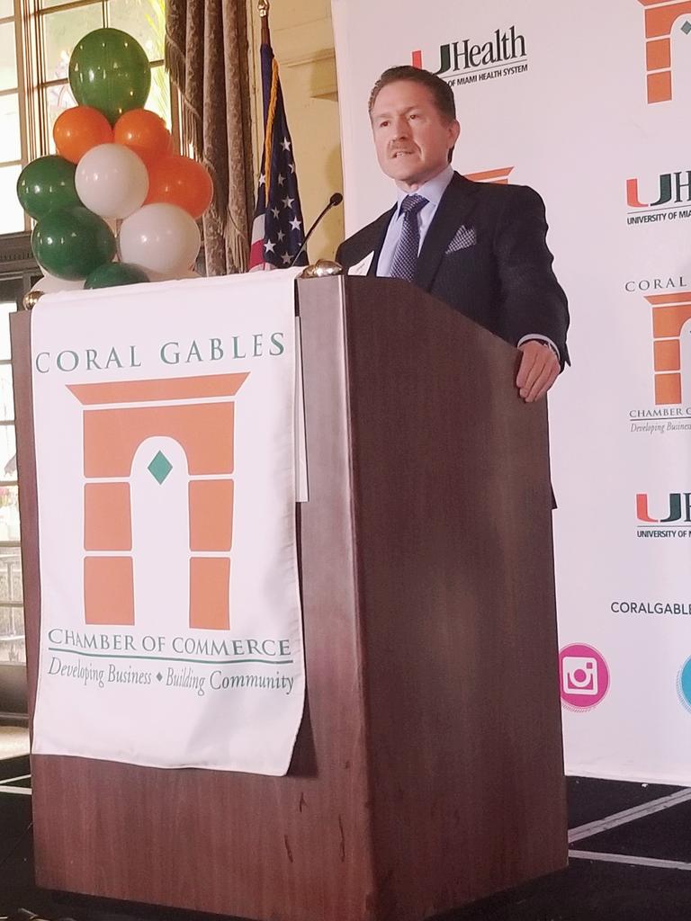 JosephLamelas's tweet image. Honored to be speaking at the @gableschamber event this morning about minimally invasive #cardiacsurgery. #MiamiMethod