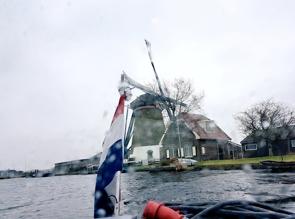 CarlaBreuer's tweet photo. Kansen voor #Warmond...vandaag presentaties van vele initiatieven die in samenwerking met minstens 14 deelnemers tot stand zijn gekomen #inspirerend https://t.co/5JQ8j2SNzK