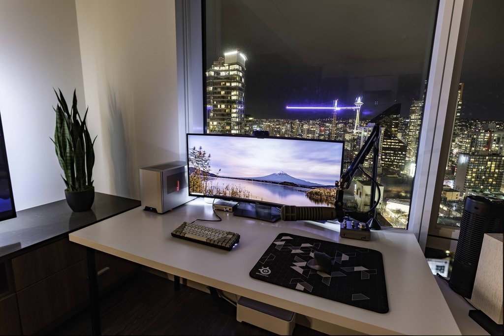 This Crazy Gaming Setup Is Worth Nearly $100,000 – MinimalSetups