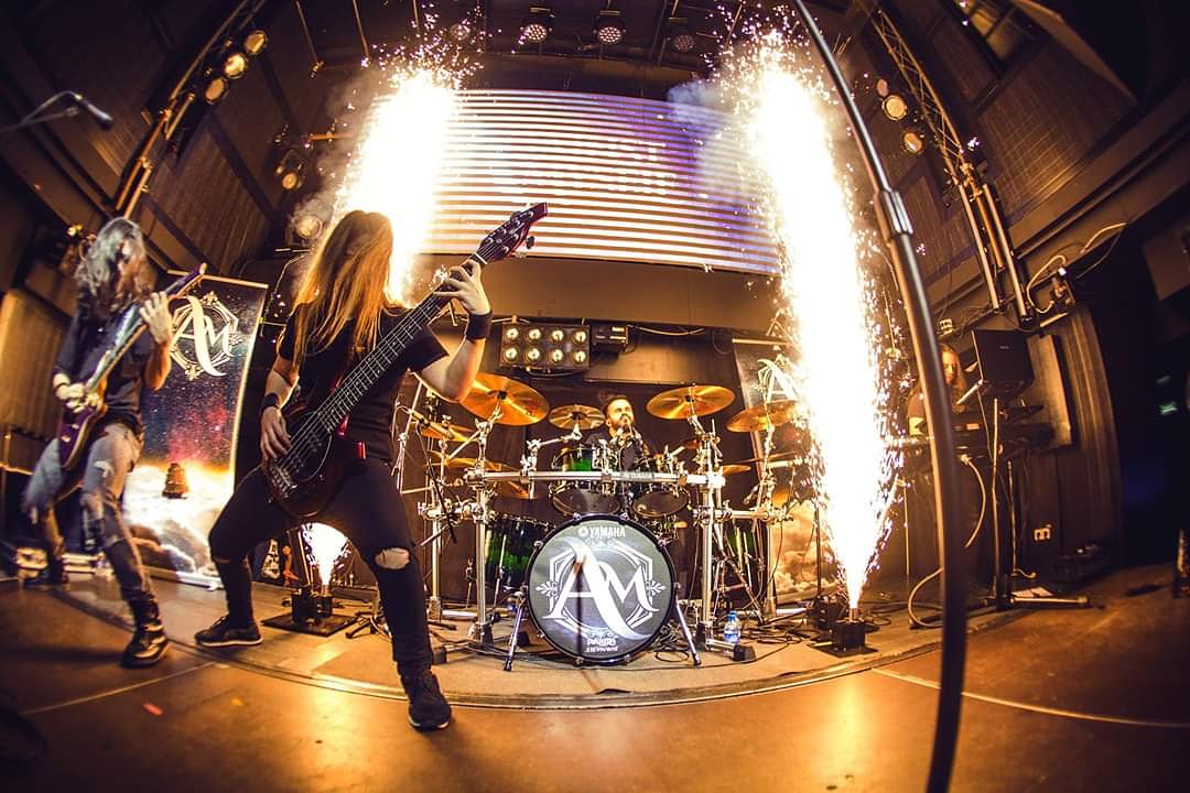 Brutal lo de Against Myself en Nazca (Madrid) el pasado 16.02

Fotaza de Nat