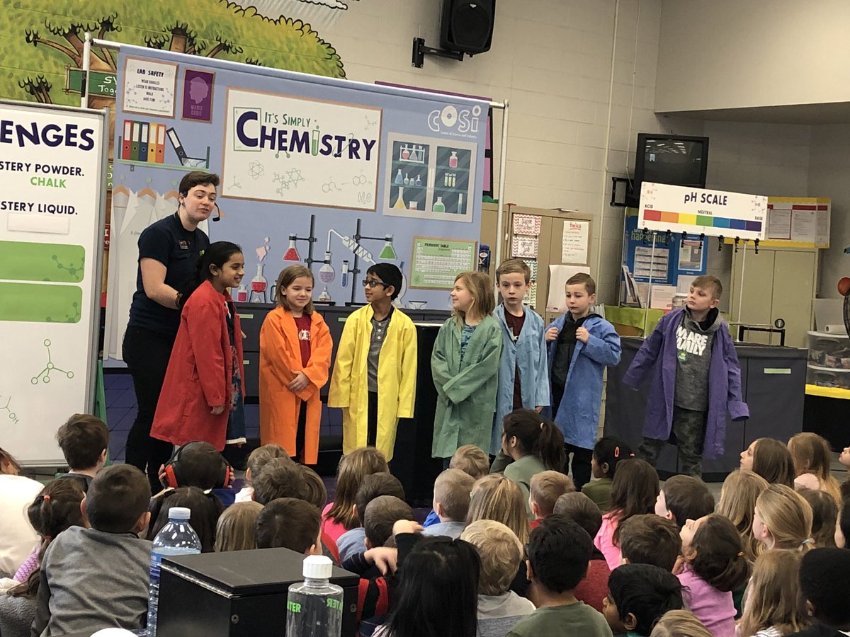 Miss De Lauder tweet media