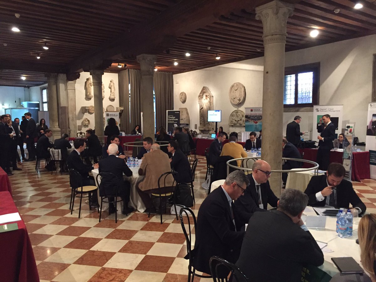 QUANTworkshop's tweet photo. EIF session #quantvenice https://t.co/mc4Em9Moaz