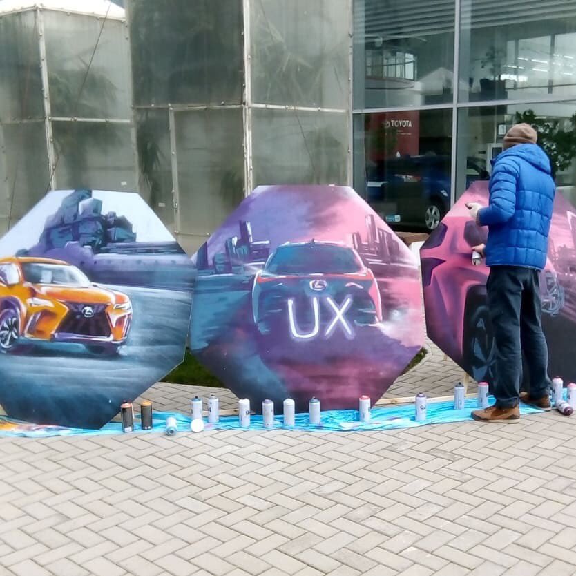 STENACLUB's tweet photo. Stenaclub team at the presentation of the new model Lexus UX 200 for the network of #ключавто dealers. Added bright colors in the presentation) Works quickly went under the hammer. https://t.co/X6P9s8ForE