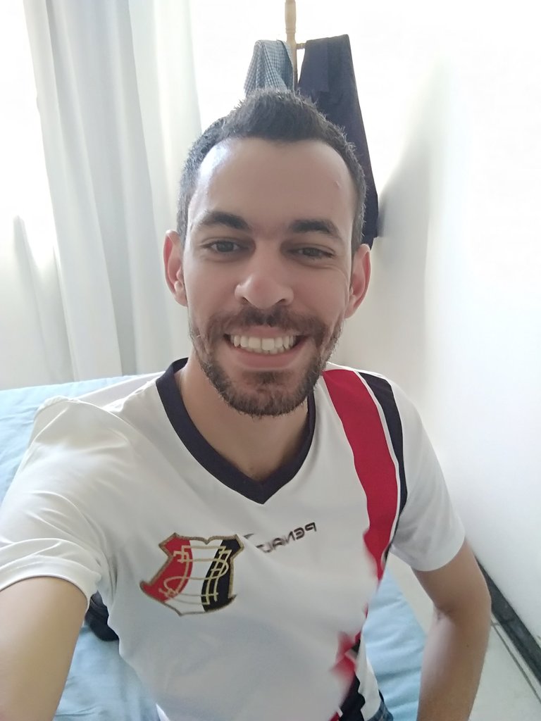 pegadinho's tweet photo. Bom dia para quem tá classificado para a próxima fase. Pra cima deles, @SantaCruzFC indo pro trabalho com o manto sagrado. ⬛⬜❤️ #FechadoComOSanta #RecifeDoSanta #VamoSanta #AvanteSanta #CopaDoBrasil https://t.co/qoUoXuyhNZ