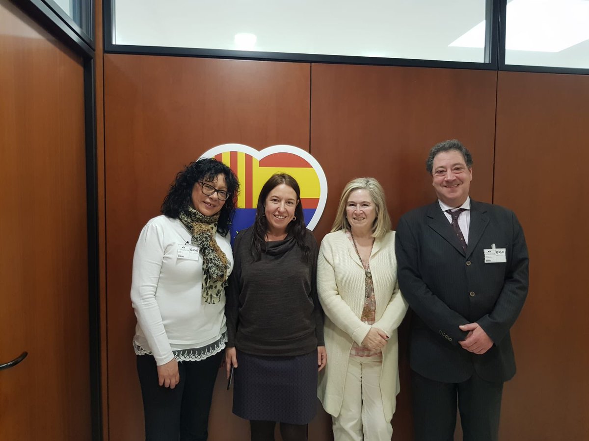 Vecttor_VTC's tweet photo. Muchas gracias a las diputadas de @CiutadansCs en el Parlament @MarinaBS_Cs y @CarmendeRivera por interesarse por nuestros trabajadores en una reunión con los presidentes del Comité de las empresas de Vector en Cataluña. #ApoyoVTC #EnElFuturoCabemosTodos https://t.co/KsXjMvUQXx