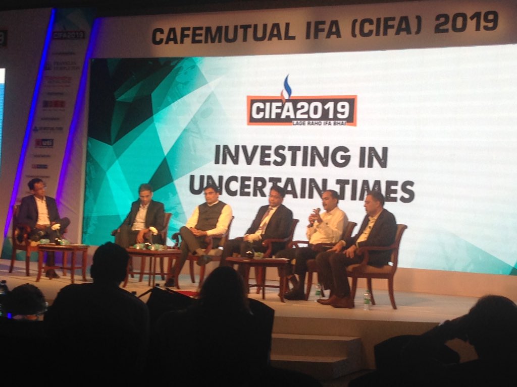 cafemutual's tweet photo. Top CIO’s come together to discuss investing in wobbly markets #CIFA2019 @AdityaBirlaGrp @SBIMF @utimutualfund @hdfcmf @IDFCMF #NikunjDalmia #AnoopBhaskar #ManeeshDangi #NavneetMunot #PrashantJain #VetriSubramaniam https://t.co/lozsn2Crr8