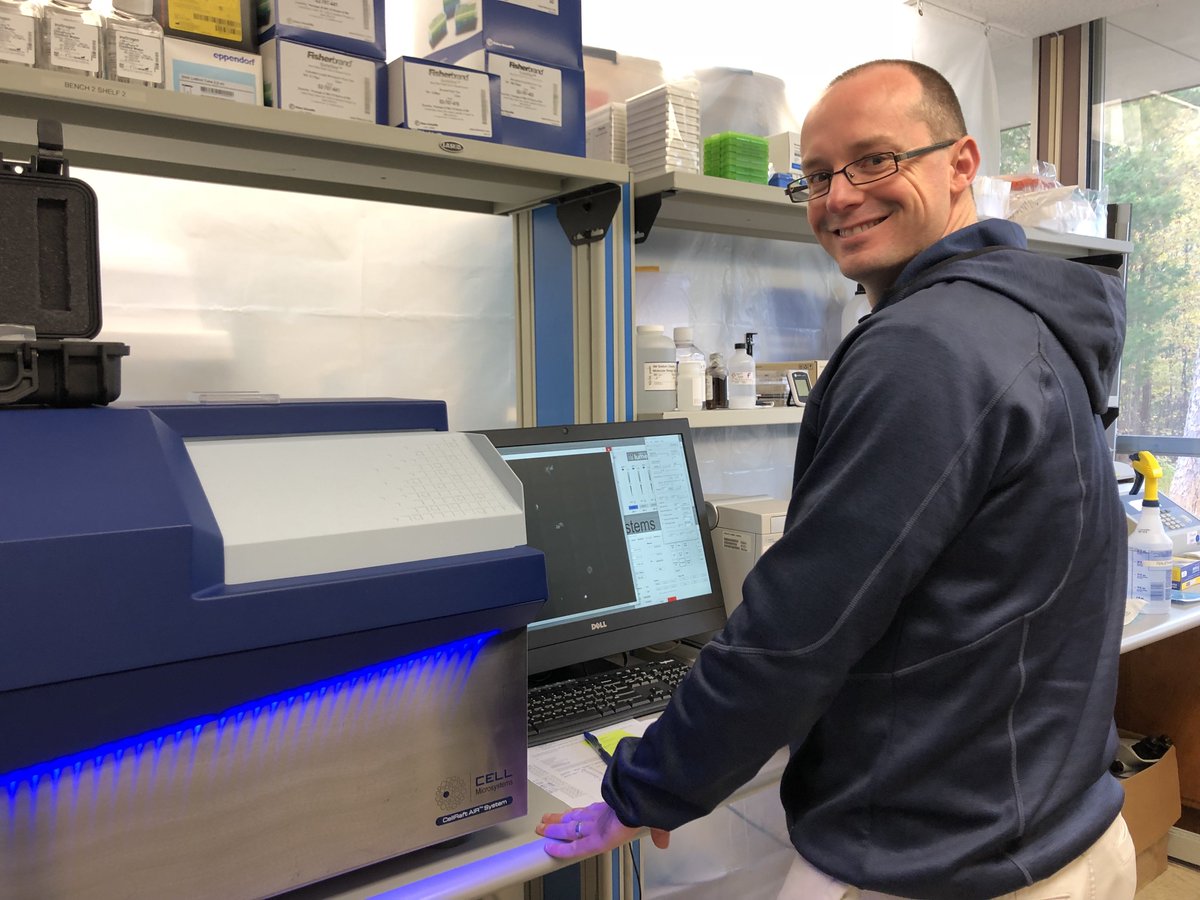 CellMicrosys's tweet image. Steve has been busy testing the next version of the CellRaft AIR System software over the past few months. Keep an eye out early next month for this upcoming release! 
#singlecellimaging #automatedcrispr #cellisolation  #organoid #microscopy #fluorescence #innovation