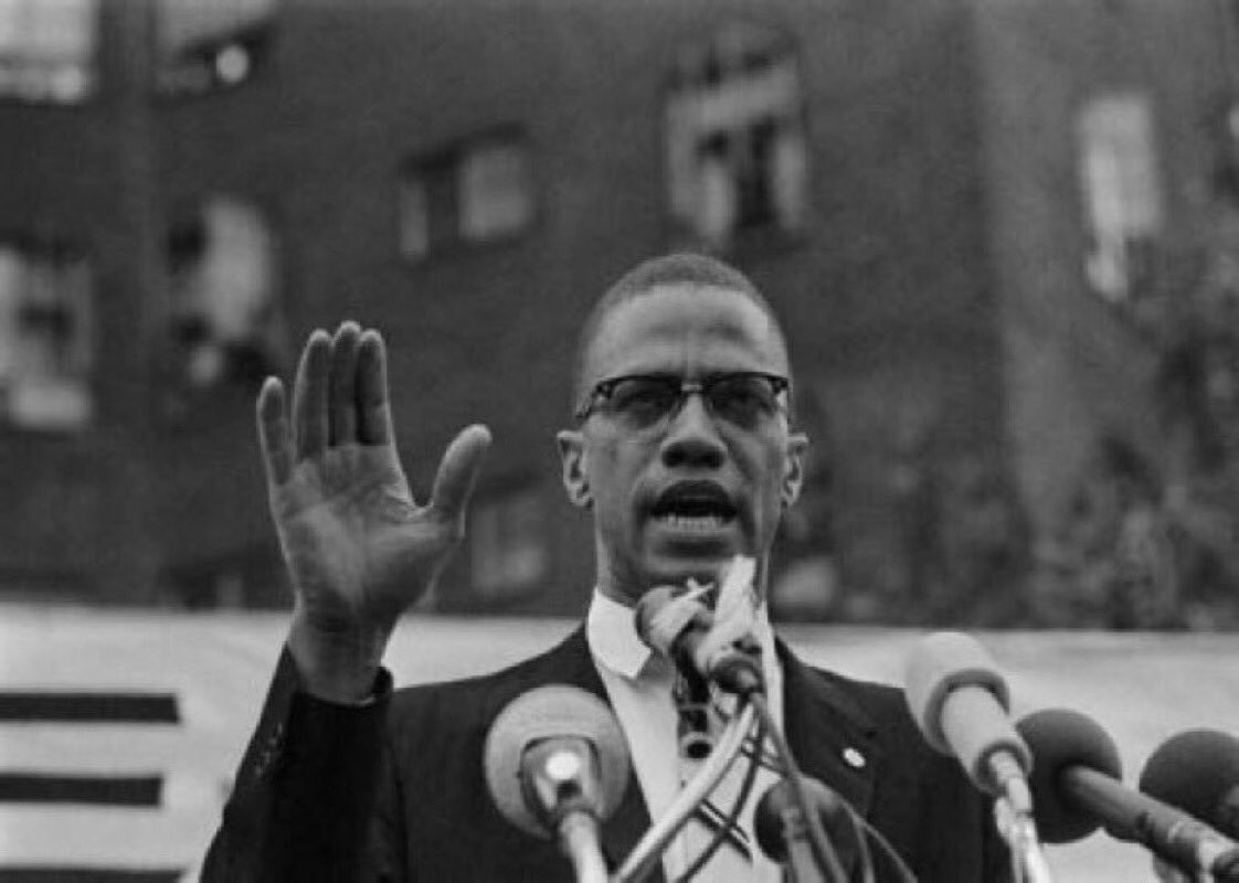 #MalcolmX "Bütün uyuyanları uyandırmaya tek bir uyanık yeter.. "