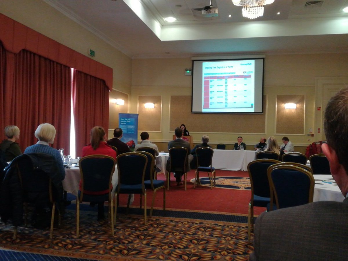Good turnout despite good weather for @BarclaysAg farmer meeting in Northern Ireland. Got <a href="/TomGillEnviro/">Tom Gill</a> hoping to outline some strategies for dealing with ammonia emissions on livestock farms...