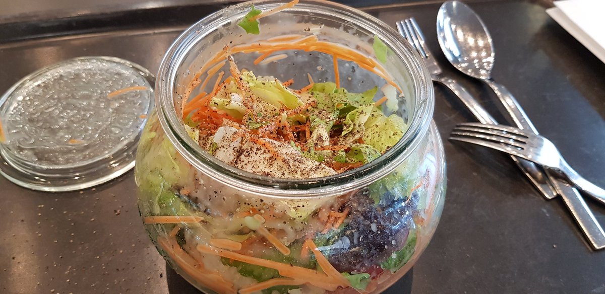 Messe-Gastronomie Teil 2 - Salat-Bowl. Knackig, super Dressing und Preis passt! @LogiMAT_Messe @ICS_AG @AIM_Deutschland
#Lunchtime #Food #AI #CyberSecurity #Datenschutz #LogiMAT #RFID #Logistics #ITSicherheit #ISMS #Industry40
#IoT #Automation #Digitalisierung #cybercrime