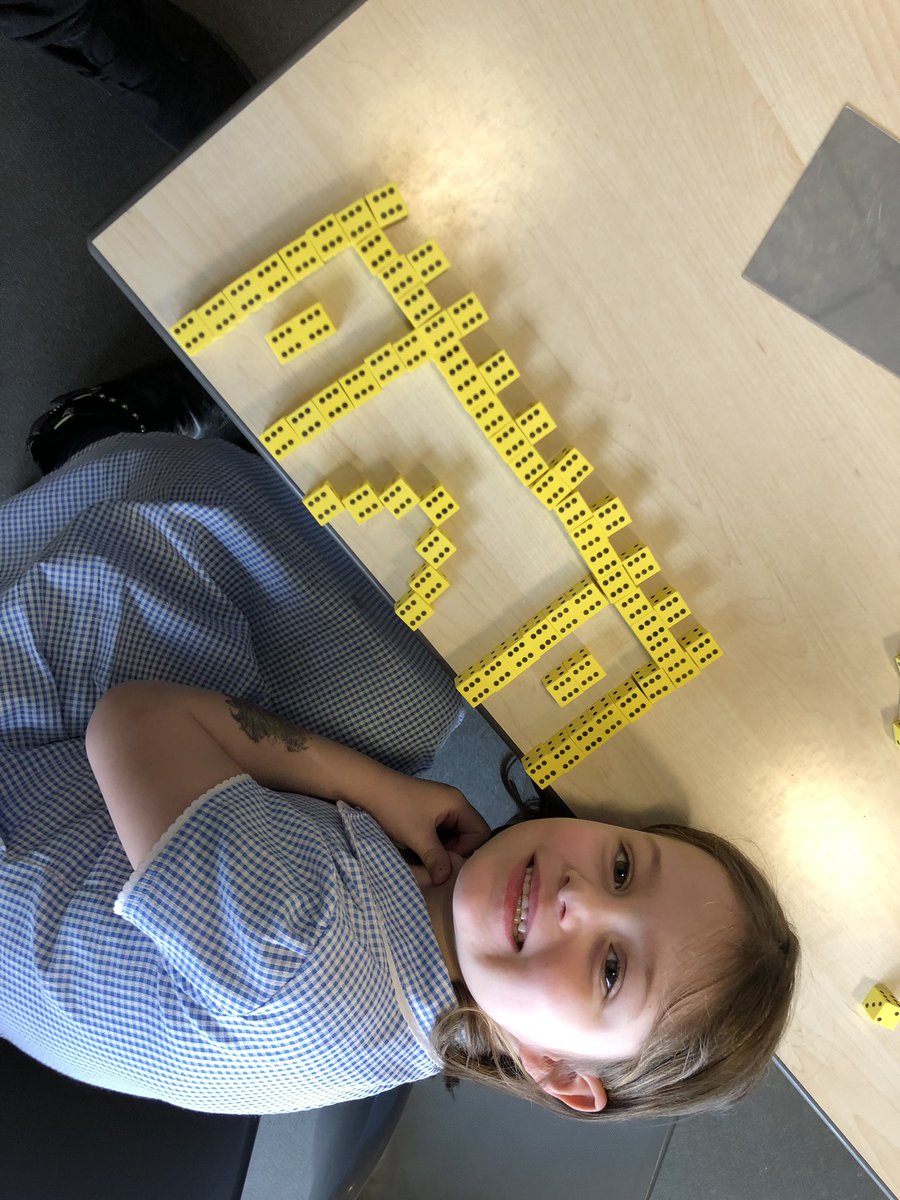 Cuiken_Primary's tweet photo. P2/3 have been doing an amazing job of applying their learning about symmetry and shape to make symmetric castle designs using different objects. Lots of #CuikenToolkit skills in evidence today!! https://t.co/cM0SlLFDEV