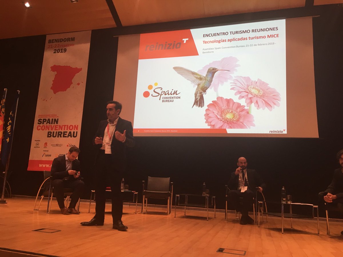 El valor añadido de la tecnología en el turismo de congresos, explicado por Marcos Franco ⁦<a href="/ReiniziaT/">ReiniziaT</a>⁩ en la Asamblea del Spain Convention Bureau, moderado por Juanda Nuñez ⁦<a href="/SmartTravelNews/">Smart Travel News</a>⁩ ⁦<a href="/ithotelero/">ITH</a>⁩ ⁦<a href="/ThinkTur/">ThinkTur</a>⁩ ⁦<a href="/visitbenidorm/">Turismo de Benidorm</a>⁩